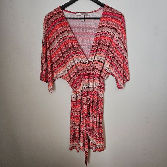 Forever 21 Dress V-Neck Mini Contemporary Pink Pattern Print Striped Geometric - Picture 1 of 9